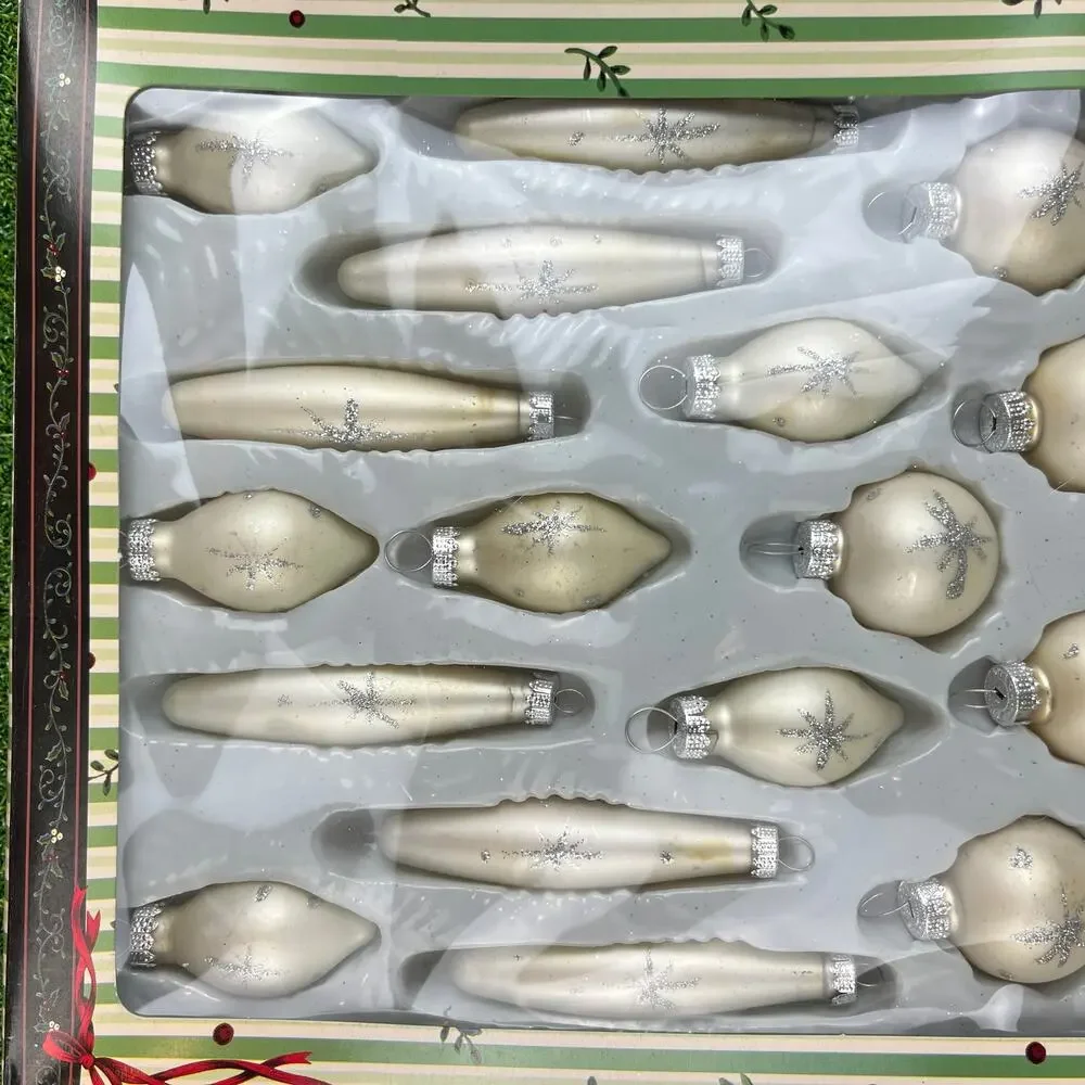 Vintage 21 Pk Gold Silver Various Shape Glass Christmas Ornaments